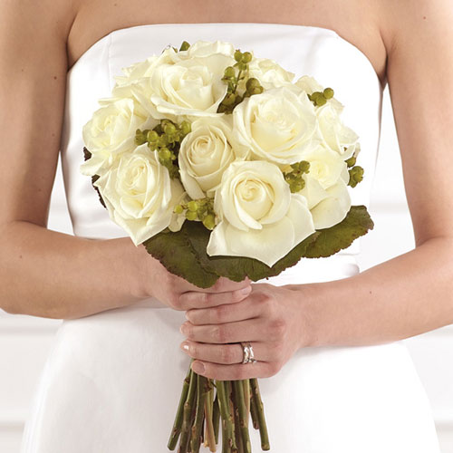 White Rose Bouquet | Grande Flowers